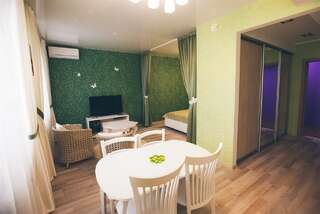 Апартаменты Semeinyi Spa-Center Family Lab Тверь Апартамент «Времена Года: Лето»-4